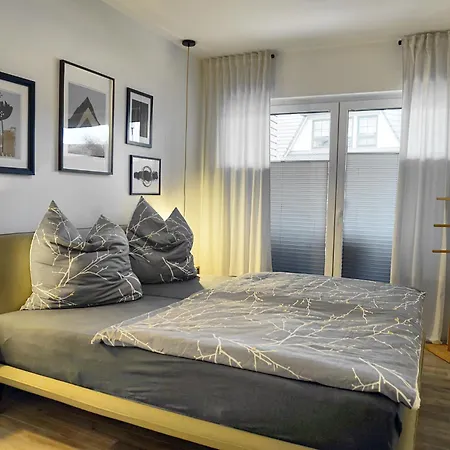 Haus Seevogel - Schwalbe Daire Zingst